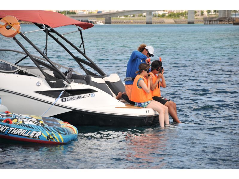 【6歳～OK／ボートでしか行けない！熱帯魚＆サンゴ礁シュノーケル】船上撮影サービス付き／カメラ持込OK♪の紹介画像