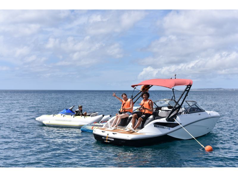 【6歳～OK／ボートでしか行けない！熱帯魚＆サンゴ礁シュノーケル】船上撮影サービス付き／カメラ持込OK♪の紹介画像