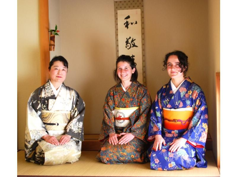 【山梨・小淵沢】着物を着て 本格茶道体験コース （着物レンタル）の紹介画像