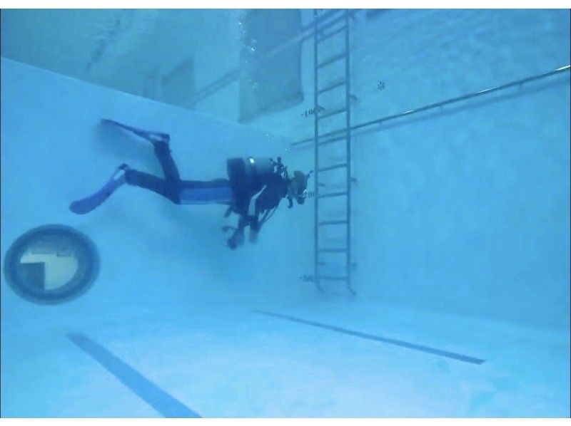 【大阪・大阪市内】「脱・ドライスーツ不安！」初使用・苦手OK！プール集中練習（Cカード必須）２人以上で参加の紹介画像