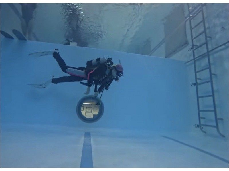 【大阪・大阪市内】「脱・ドライスーツ不安！」初使用・苦手OK！プール集中練習（Cカード必須）２人以上で参加の紹介画像