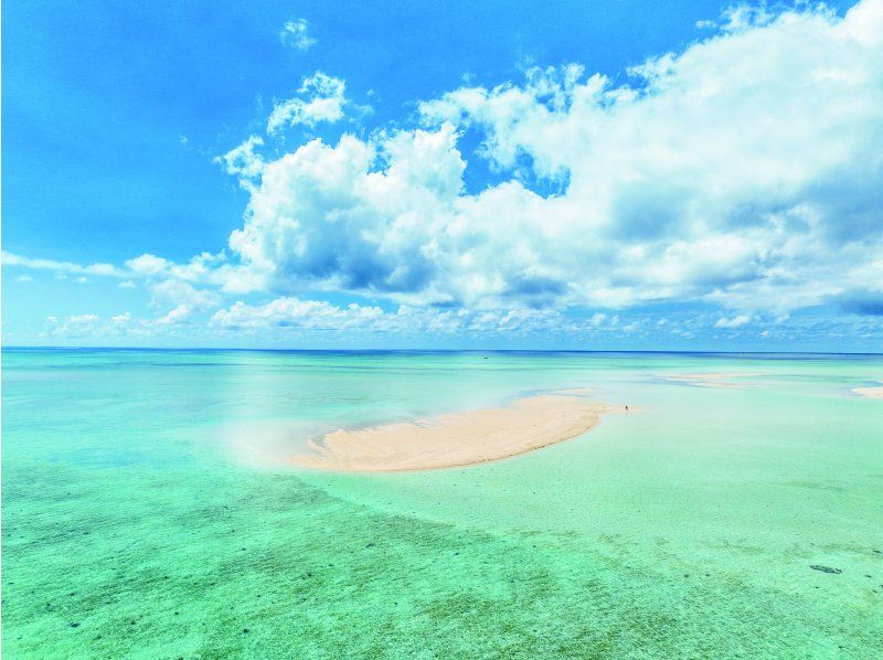 【宮古島】〈ユニの浜カヤックツアー〉幻の島【写真データ/備品レンタル無料】直前予約OK！ヒルトン宮古島プール・ランチブッフェ割引券付の紹介画像