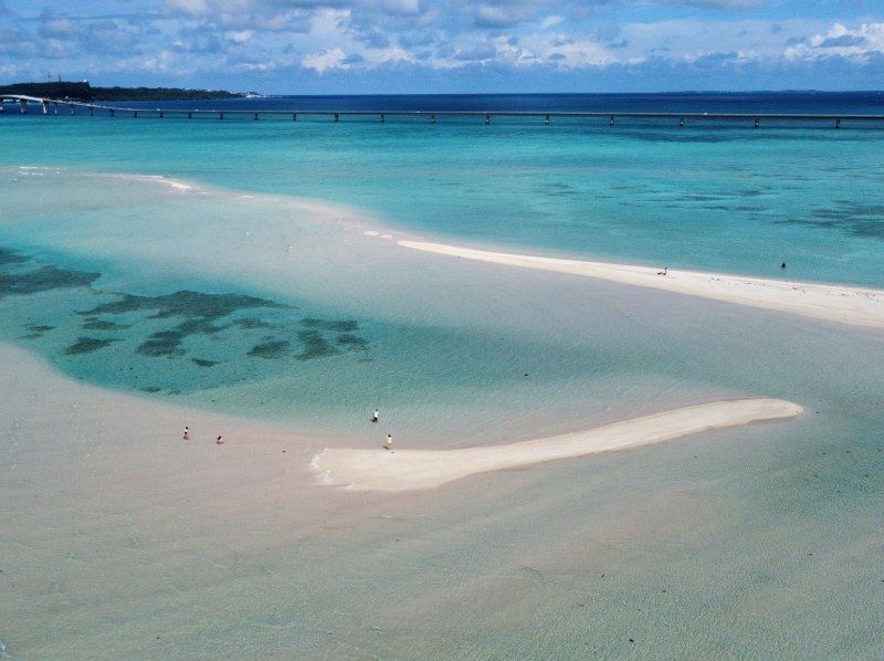 【宮古島】〈ユニの浜カヤックツアー〉幻の島【写真データ/備品レンタル無料】直前予約OK！ヒルトン宮古島プール・ランチブッフェ割引券付の紹介画像