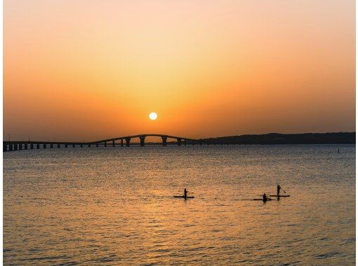 【宮古島】〈サンセットSUPクルーズ〉宮古No.1【写真データ/レンタル無料】直前予約OK!ヒルトン宮古島プール・ランチブッフェ割引券付 【宮古島】〈サンセットSUPクルーズ〉宮古No.1【写真データ/レンタル無料】直前予約OK!ヒルトン宮古島プール・ランチブッフェ割引券付