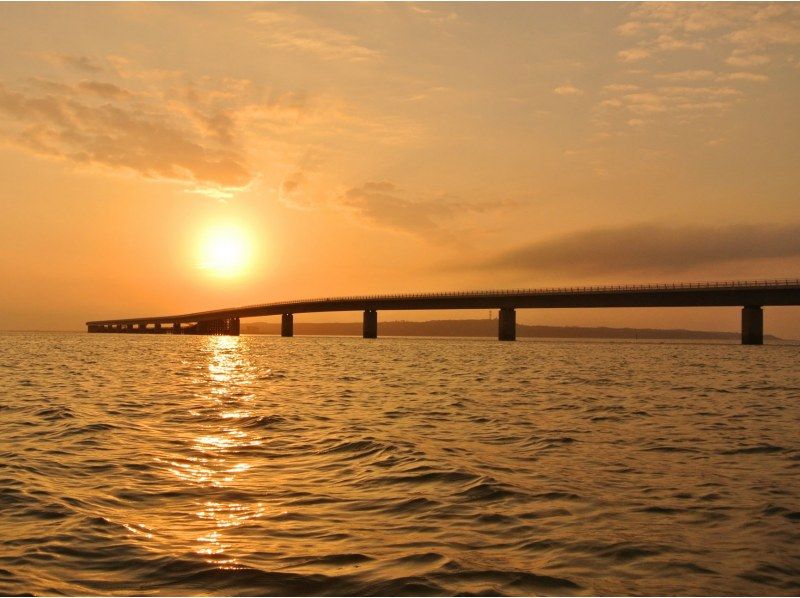 【宮古島】〈サンセットカヤック〉宮古No.1のサンセットポイント【写真データ/レンタル無料】直前予約OK！の紹介画像