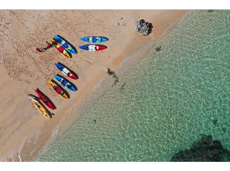 【宮古島】〈ユニの浜カヤックツアー〉60歳～75歳の方だけの安心ツアー！【写真データ/レンタル無料】直前予約OK！の紹介画像