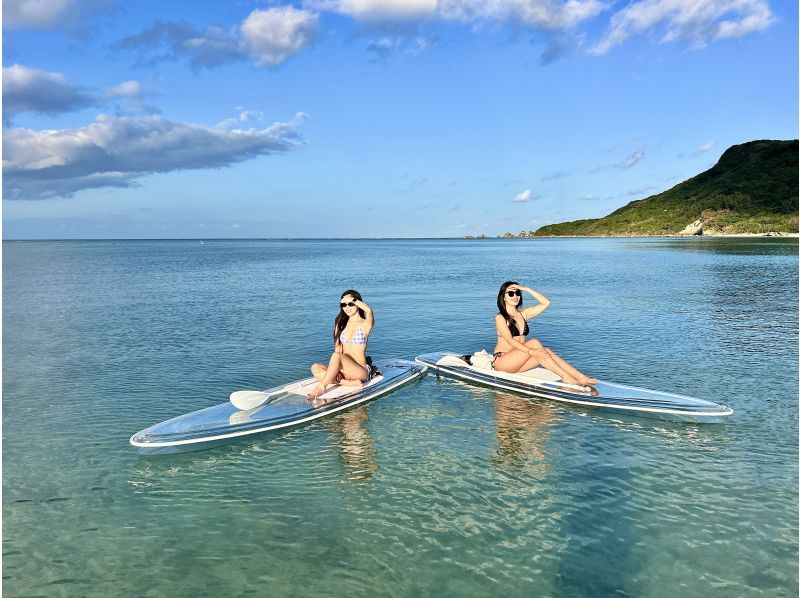 宮古島《旅のスキマに◎ 》60分で宮古ブルー【クリアSUP体験】｜初心者OK・当日予約可・写真データ無料の紹介画像