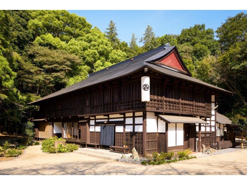 【茨城・古河】築150年を超える侍ルーツの古民家で体験する 日本の伝統工法のヒミツ(お話)と篆刻体験の紹介画像