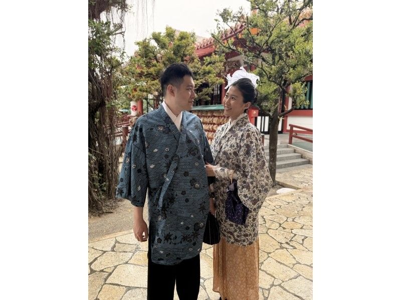 【沖縄・那覇】琉装で沖縄の街を歩こう！オリジナル琉装レンタル「1日楽しめる長時間プラン」の紹介画像