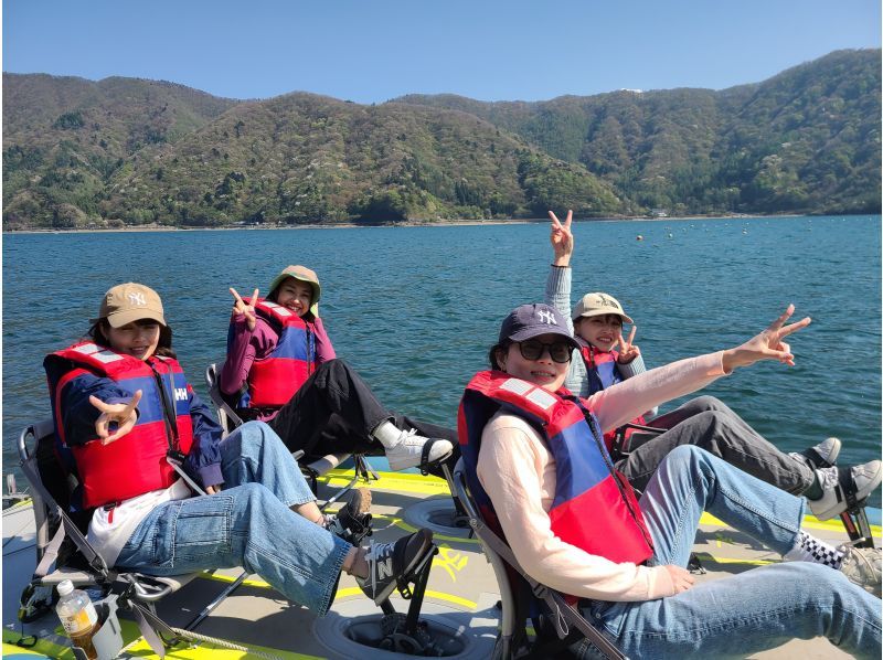 【山梨・西湖】この春、ちょっと非日常。春休み学割カヤックプランの紹介画像