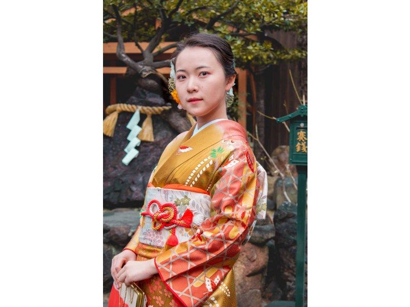 【京都・四条駅】振袖レンタル1日プラン♪華やかに変身＆手ぶらOK！の紹介画像