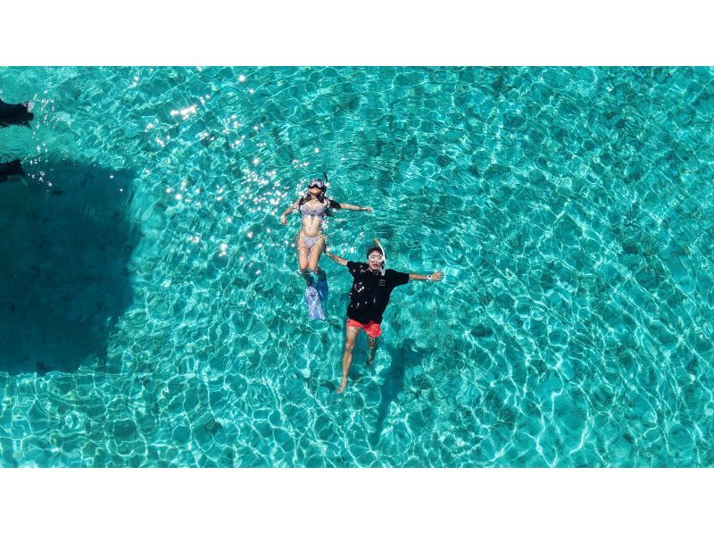 【沖縄・宮古島】八重干瀬ボートシュノーケリング☆OPEN記念により子供料金半額☆ドローン水中撮影無料プレゼント！の紹介画像