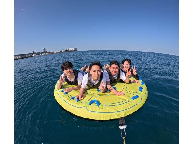 ①【宜野湾・北谷】新規OPEN記念‼️今だけお得な割引キャンペーン開催中❣️ 当日予約OK♪現地で1種選べるバナナボートプラン❤️の紹介画像