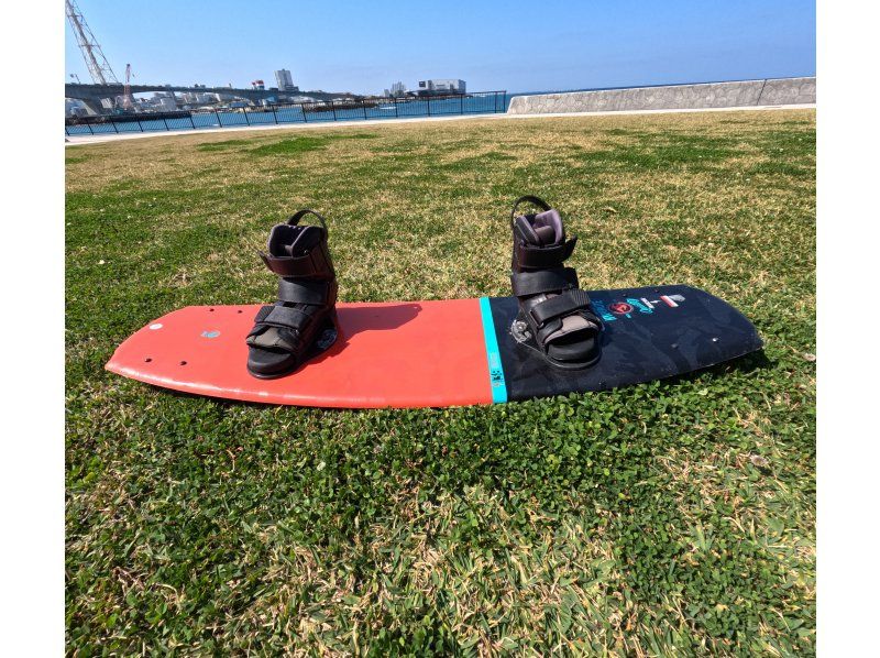 ④【沖縄・那覇】新規OPEN記念‼️今だけお得な割引開催中❣️現地で１種チョイス‼️空中浮遊フライボード・海を滑るウェイクボード❤️の紹介画像