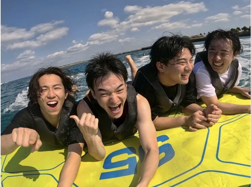 ⑤【沖縄・東海岸・中城・ビーチ集合】今だけお得な割引キャンペーン開催中★当日予約OK♪選べる2種！フライボード・バナナボート満喫プラン！の紹介画像