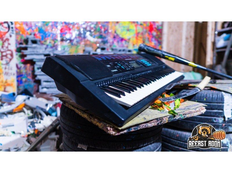 【東京・池袋】BREAKROOMで思うままにぶっ壊せ！！◆ソロ活・グループ・友達同士におすすめの紹介画像