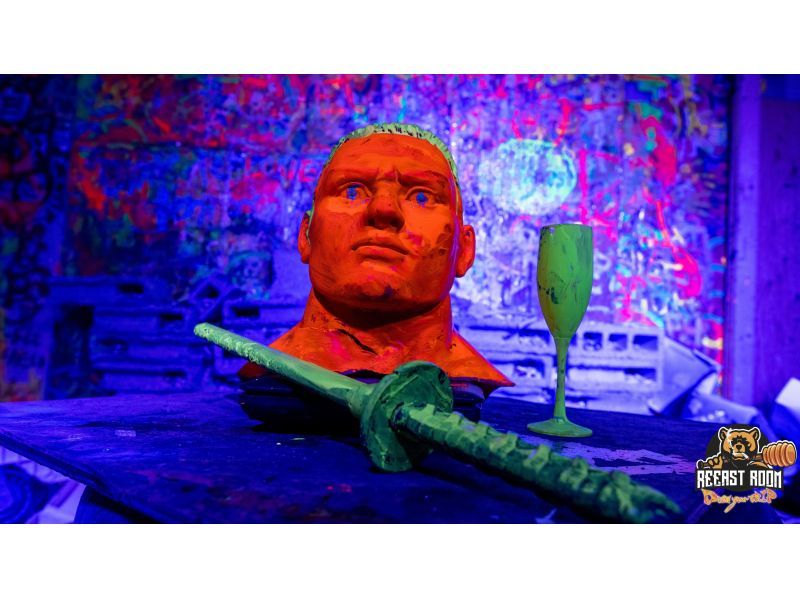 【東京・池袋】BREAKROOMで思うままにぶっ壊せ！！◆ソロ活・グループ・友達同士におすすめの紹介画像