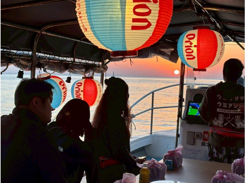 【沖縄・嘉手納】沖縄では珍しい！屋形船クルーズ｜貸切90分・120分｜サンセット＆夜景｜ドリンク付き★｜食事オプションありの紹介画像