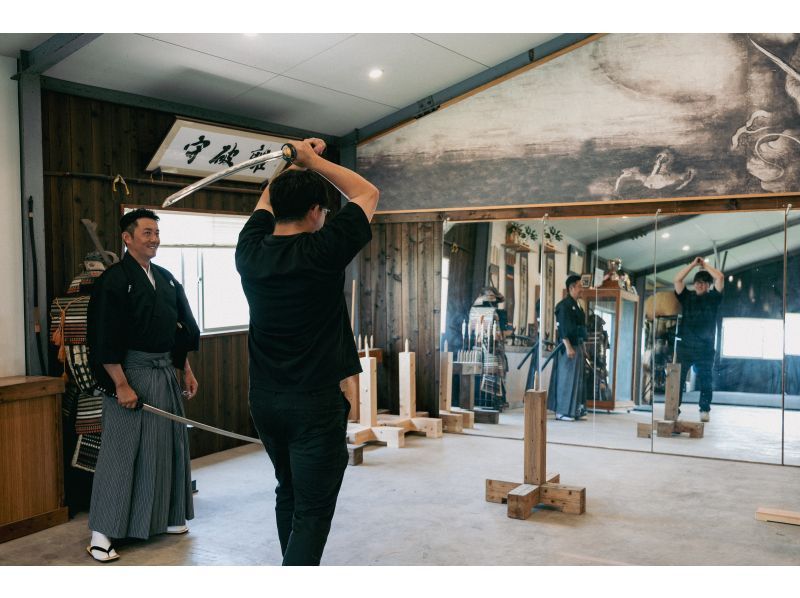 ３名以上参加プラン【香川・侍体験道場】約90分　模造刀を使った試斬本格侍体験入門コースの紹介画像