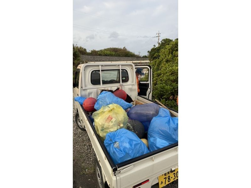 【鹿児島・与論島】毎朝開催｜島民と一緒にゆんぬふとぅばラジオ体操と海岸清掃ビーチクリーン体験（送迎付）の紹介画像