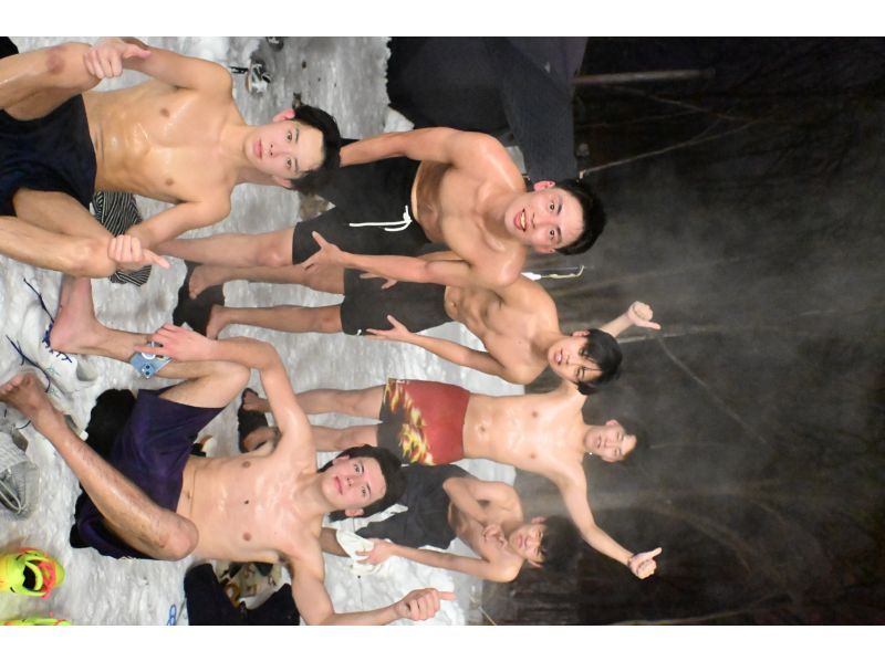 （豪華すぎるサウナ飯付きプラン〜ウニ・鹿肉の北海道満喫！）積丹でウニ丼屋が経営するアウトドアサウナ　日常を忘れる体験を提供中！の紹介画像