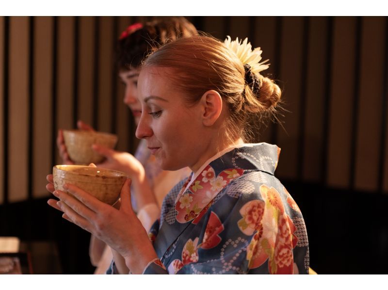 【愛知・名古屋池下】文化財邸宅で着物さんぽ＆抹茶セット（アート＆庭園フォト）の紹介画像