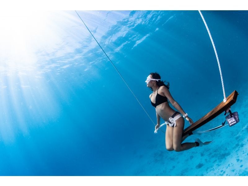 完全貸切・初心者OK・ボートスキンダイビングコース⭐️【プロ仕様の本格撮影付き！ロングフィンレンタル有り！】沖縄北部・瀬底島・水納島の紹介画像