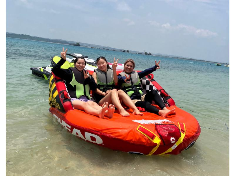 【沖縄・那覇・宜野湾】フライボード、バナナボート、ジェットスキーなどお好きなアクテビティを『2種』当日現地でチョイス！の紹介画像