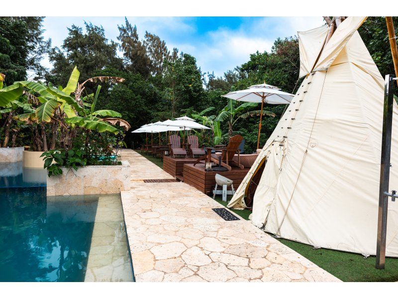 【新規割】石垣島をカヤックで冒険。ドローン撮影で一生モノの思い出を。遊び終えたらサウナとシャワーでリフレッシュ！設備充実で安心。の紹介画像