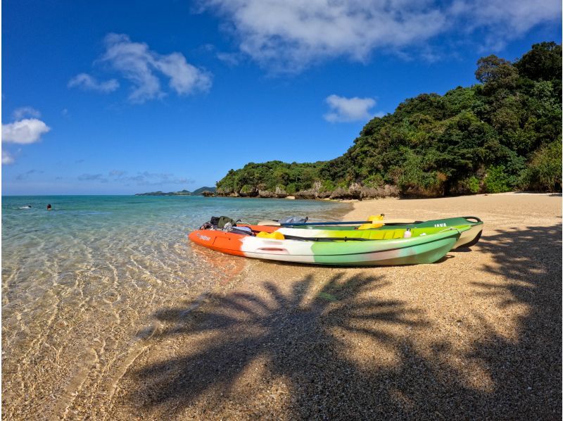【石垣島カヤック】北部を知り尽くしたガイドが案内する秘境ポイントで海上散歩｜写真動画無料・ドローン空撮無料の紹介画像