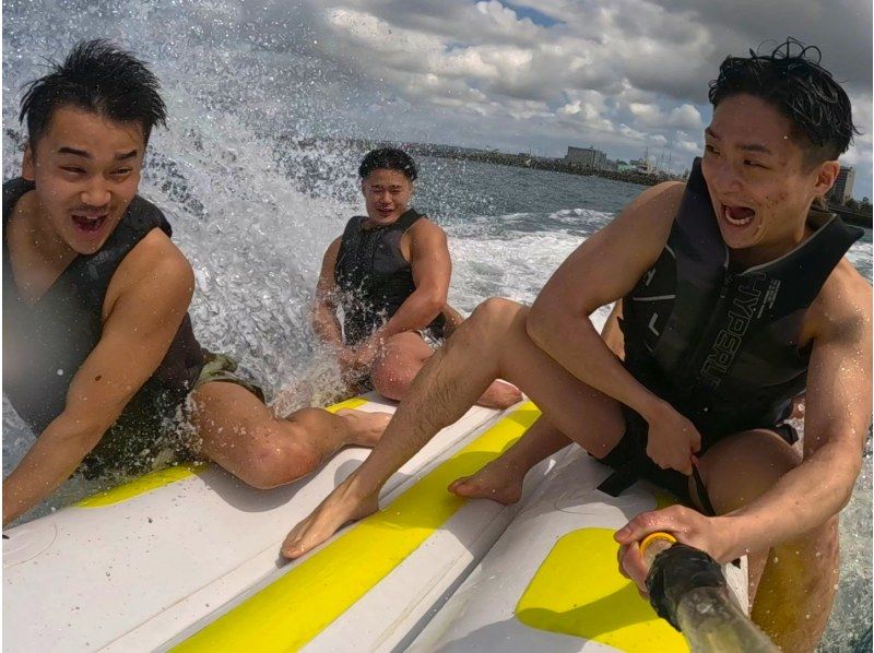 ⑤【中城・うるま市・東海岸・ビーチ集合】今だけお得な割引開催中❤️当日予約OK‼️選べる2種❣️フライボード&バナナボート満喫プラン❤️の紹介画像