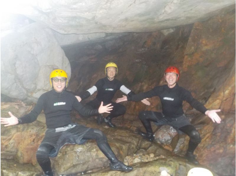 【岐阜県　奥長良川】滝巡りシャワークライミング★1組限定★　　　☆20滝を乗り越えろ！！滝だらけの映え映えスポット満載☆の紹介画像