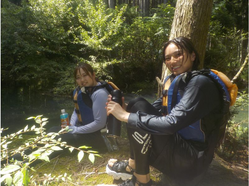 【岐阜県　奥長良川】SUP（サップ）とキャニオニングをWコンボ。W癒し系アウトドア体験の紹介画像