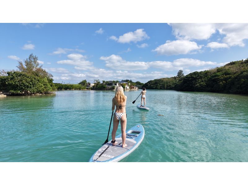 【宮古島｜マングローブSUPツアー｜1.5時間】⭐️OPEN記念1組限定⭐️ドローン＆通常撮影無料?宮古島のマングローブをSUPで冒険♪の紹介画像