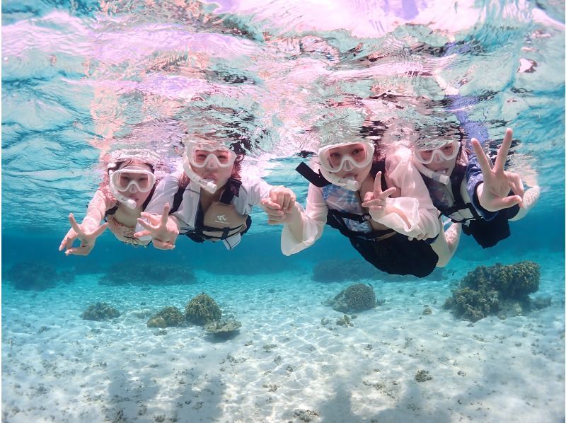 宮古島【当店人気No.1セット】ウミガメシュノーケル＆クリアSUP体験｜初心者OK・写真データ無料・当日予約可★学割★【卒業旅行歓迎】の紹介画像