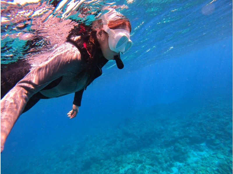 【青の洞窟❗️シュノーケリング⭐️雨天開催☔️】⭐️格安⭐️シュノーケルツアー☆当日予約・泳げない方大歓迎☆シャワードライヤー完備！の紹介画像