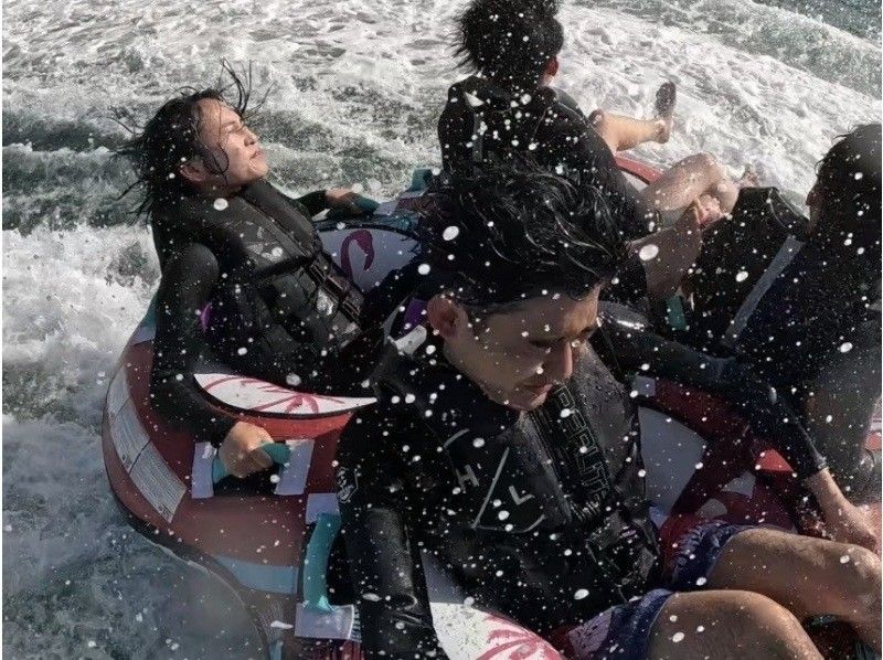 【名護市・今帰仁村・古宇利島】大絶叫お約束！！バナナボート等マリンチューブを当日の気分で3つ選べます！沖縄の海で快感と感動を爆発させましょうの紹介画像