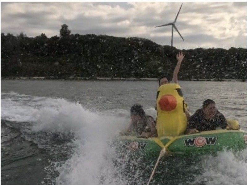 【名護市・今帰仁村・古宇利島】大絶叫お約束！！バナナボート等マリンチューブを当日の気分で3つ選べます！沖縄の海で快感と感動を爆発させましょうの紹介画像