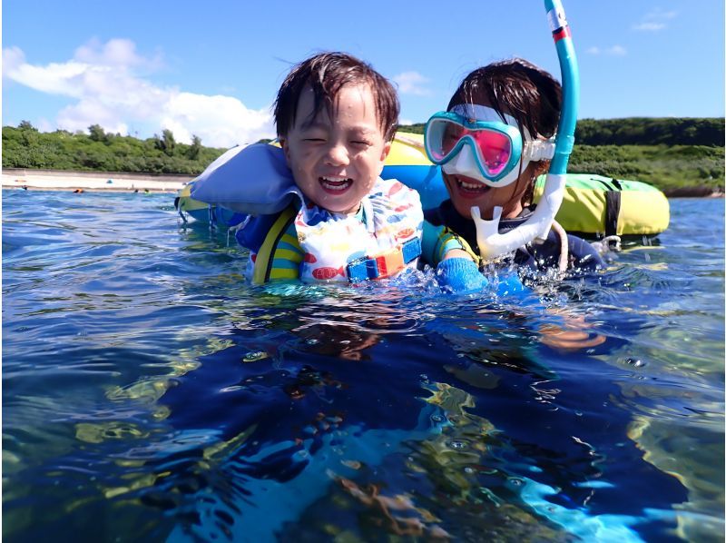 『家族限定』空港から30分【天然水族館シュノーケリング】ウミガメ・クマノミ・カラフルなお魚を探しに行くよ！｜海のテーマパークへ｜船酔いなしの紹介画像