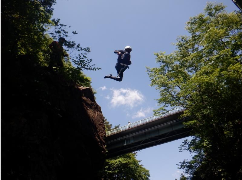 ✅学生限定！【群馬/みなかみ/半日ラフティング3時間】＼学生限定◎最強コスパ／ラフティング学割プランの紹介画像