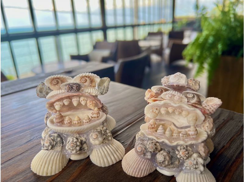 【沖縄・うるま市】貝殻シーサー作り体験｜海カフェ併設・当日持ち帰りOKの紹介画像
