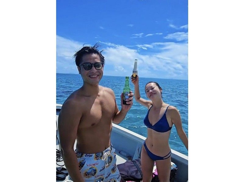 【久米島・はての浜】相乗り！地元に生まれ育ったうみんちゅが案内する絶景シュノーケリング！（フィン・マスク貸出し無料、写真動画プレゼント）の紹介画像