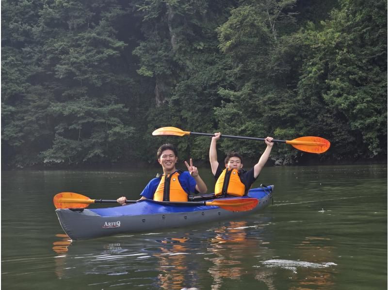 【福島・奥会津（金山町）】夕涼み霧幻峡カヤック｜自然の音に耳を傾ける贅沢。一日の終わりに心のリセットを。大人の休日・女子旅にの紹介画像