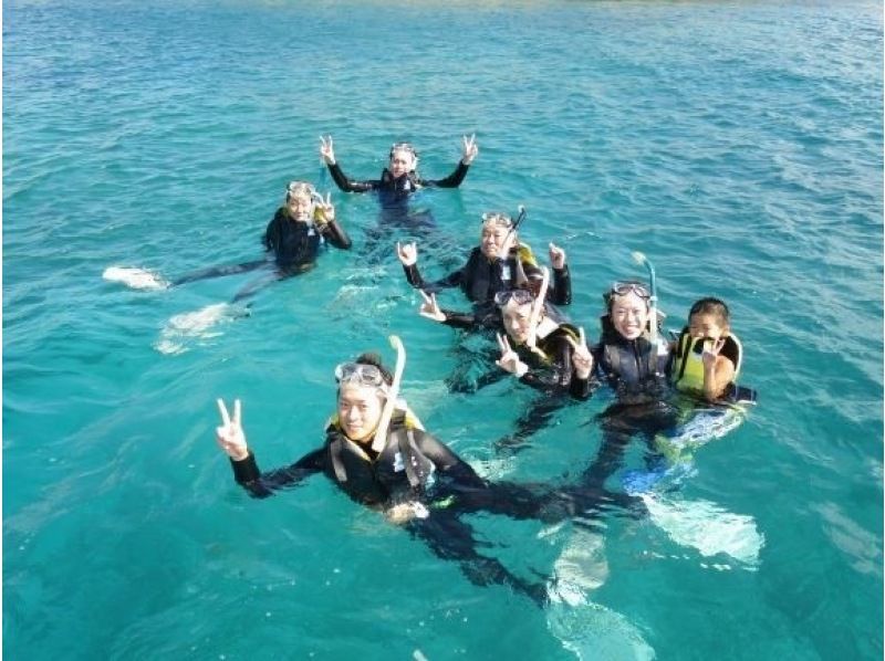 【本部町・シュノーケル(2回プラン)】たっぷり2ポイント！透明度抜群！ウミガメに会えるかもな絶景体験！（写真無料）の紹介画像