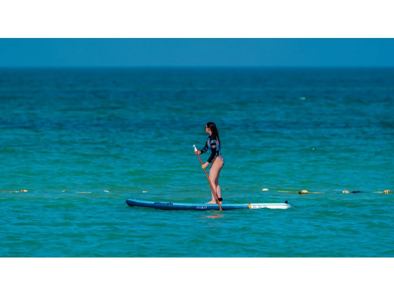 ＜SUP/SUPスノーケリング/Sunsetサップ＞【恩納村】1グループ毎に貸切開催◆冬季ウェットスーツ無料◆無料送迎あり◆Gopro無料のの紹介画像