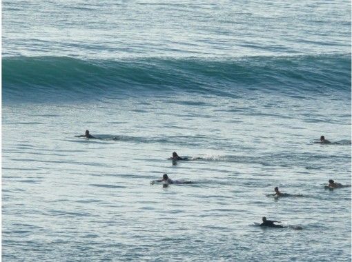 広島 広島市 初心者向け 海の上をかっこよく滑ろうレッスンコース サーフィン Sup トラベルコ