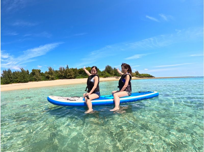 【中城・うるま市・東海岸・ビーチ集合】沖縄で贅沢貸切‼️1日ボートチャーターでアイランドホッピング満喫プラン❣️新規OPEN記念実地中‼️の紹介画像