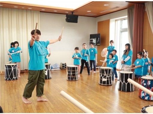 【神奈川・箱根/小田原】旅の思い出に!日本伝統和太鼓体験(30分)ファミリー・友達同士・初心者歓迎♪ 【神奈川・箱根/小田原】旅の思い出に!日本伝統和太鼓体験(30分)ファミリー・友達同士・初心者歓迎♪