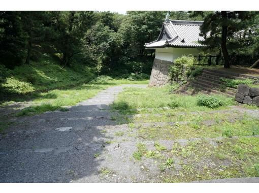 夏季限定!!たのしい江戸城ショートコース!3時間ガイド付ツアー おひとり様・初心者の方大歓迎! 夏季限定!!たのしい江戸城ショートコース!3時間ガイド付ツアー おひとり様・初心者の方大歓迎!