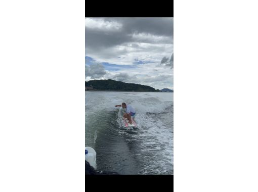 〔福岡市博多湾〕初心者限定のマリンスポーツ(ウェイクボードorウェイクサーフィン)体験プラン 〔福岡市博多湾〕初心者限定のマリンスポーツ(ウェイクボードorウェイクサーフィン)体験プラン